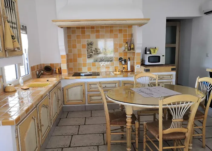 Mas Provencal * Saint-Jean-de-l'Esterel