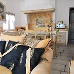 Дом отдыха Mas Provencal *