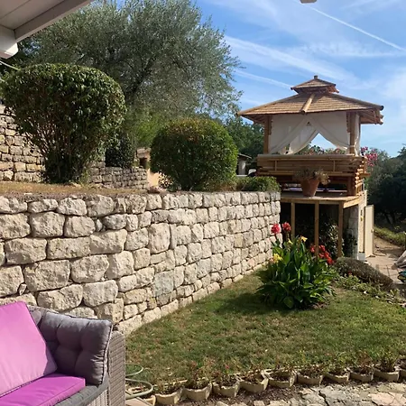 Holiday home Mas Provencal *